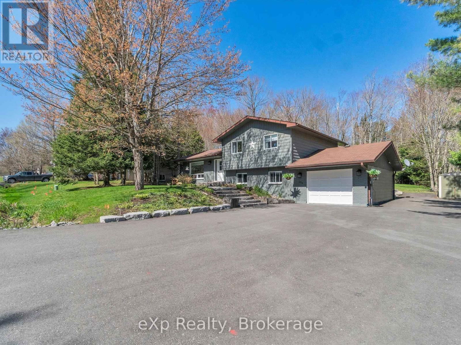 104 MEADOW HEIGHTS DRIVE Image 38