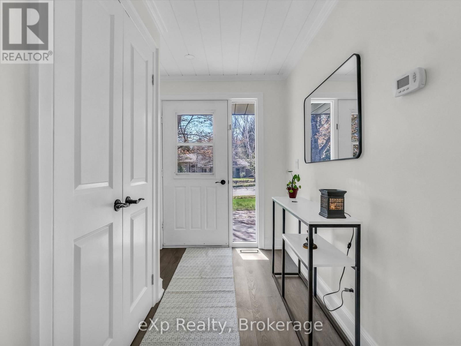 104 MEADOW HEIGHTS DRIVE Image 4