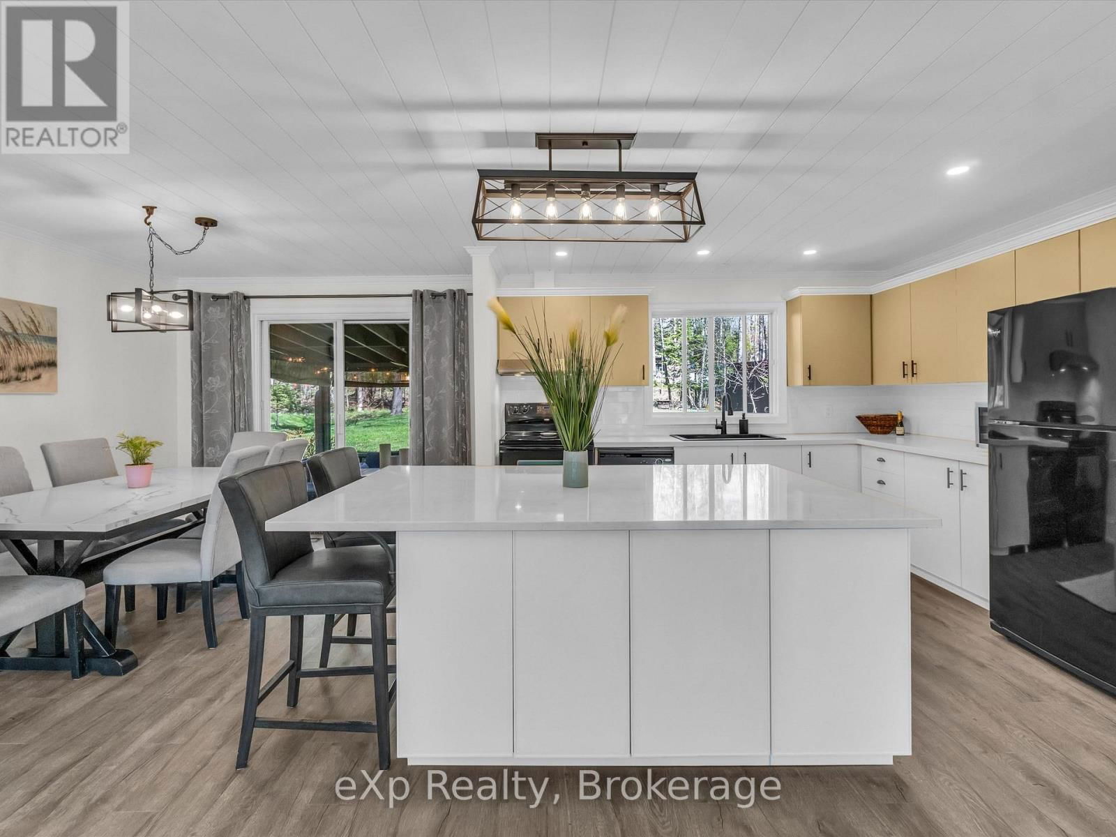 104 MEADOW HEIGHTS DRIVE Image 5