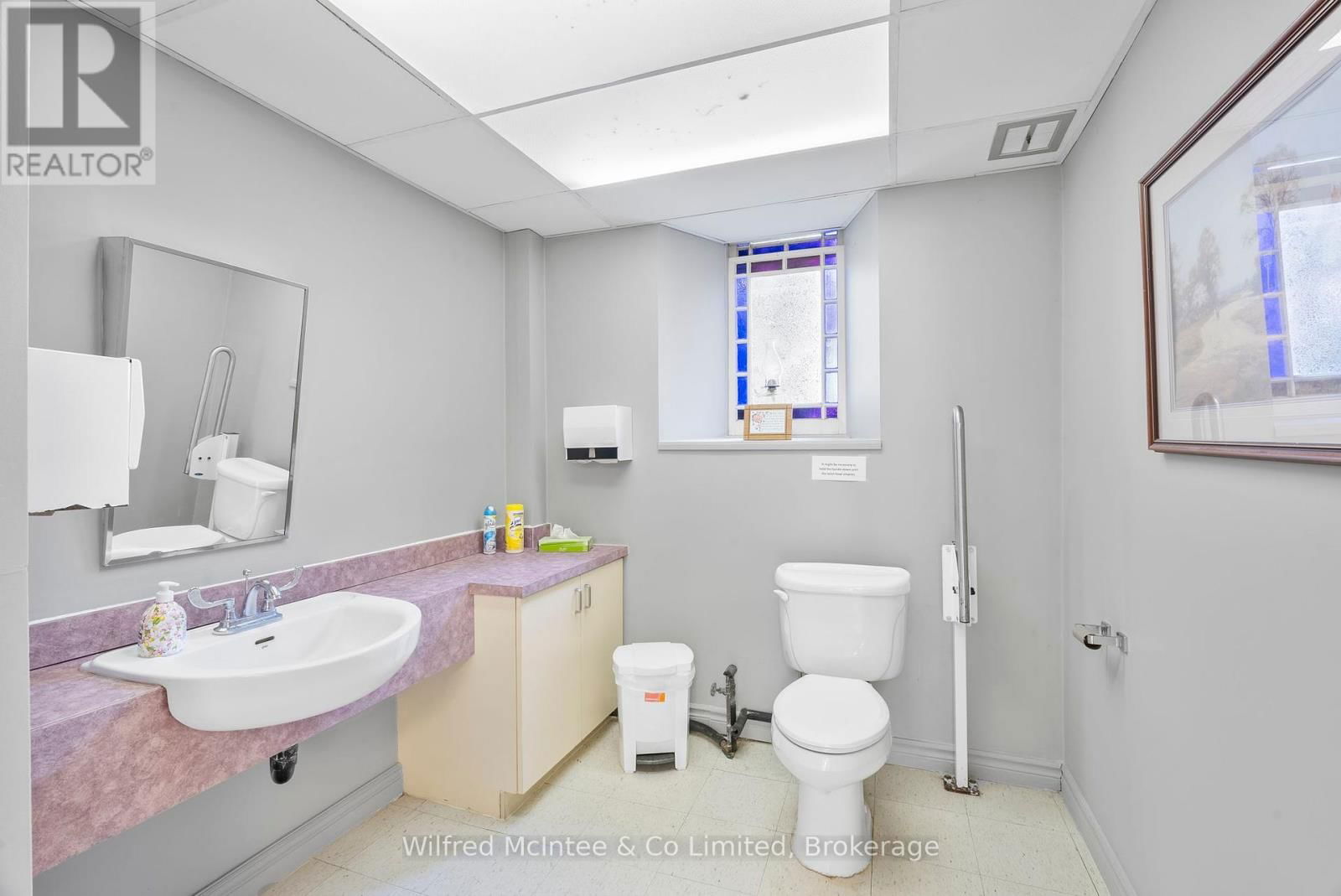 111 2ND SE AVENUE Image 32