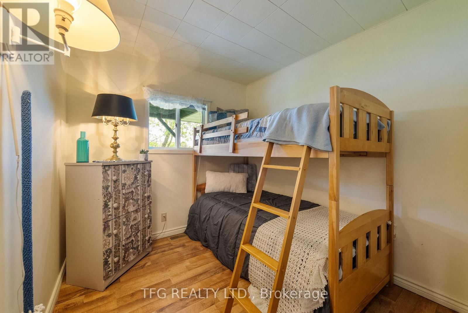 112 CEDAR SHORES DRIVE Image 16