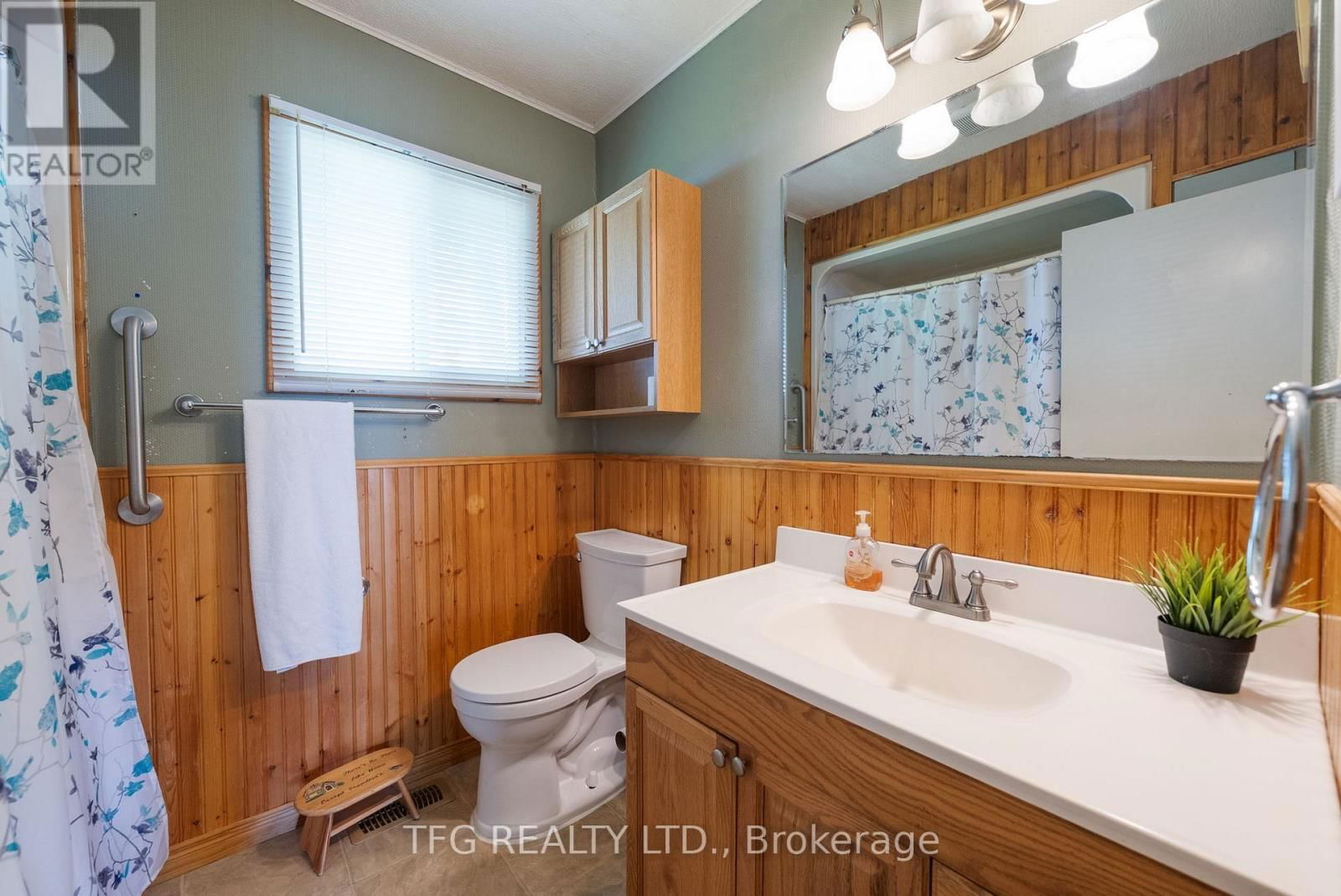 112 CEDAR SHORES DRIVE Image 17