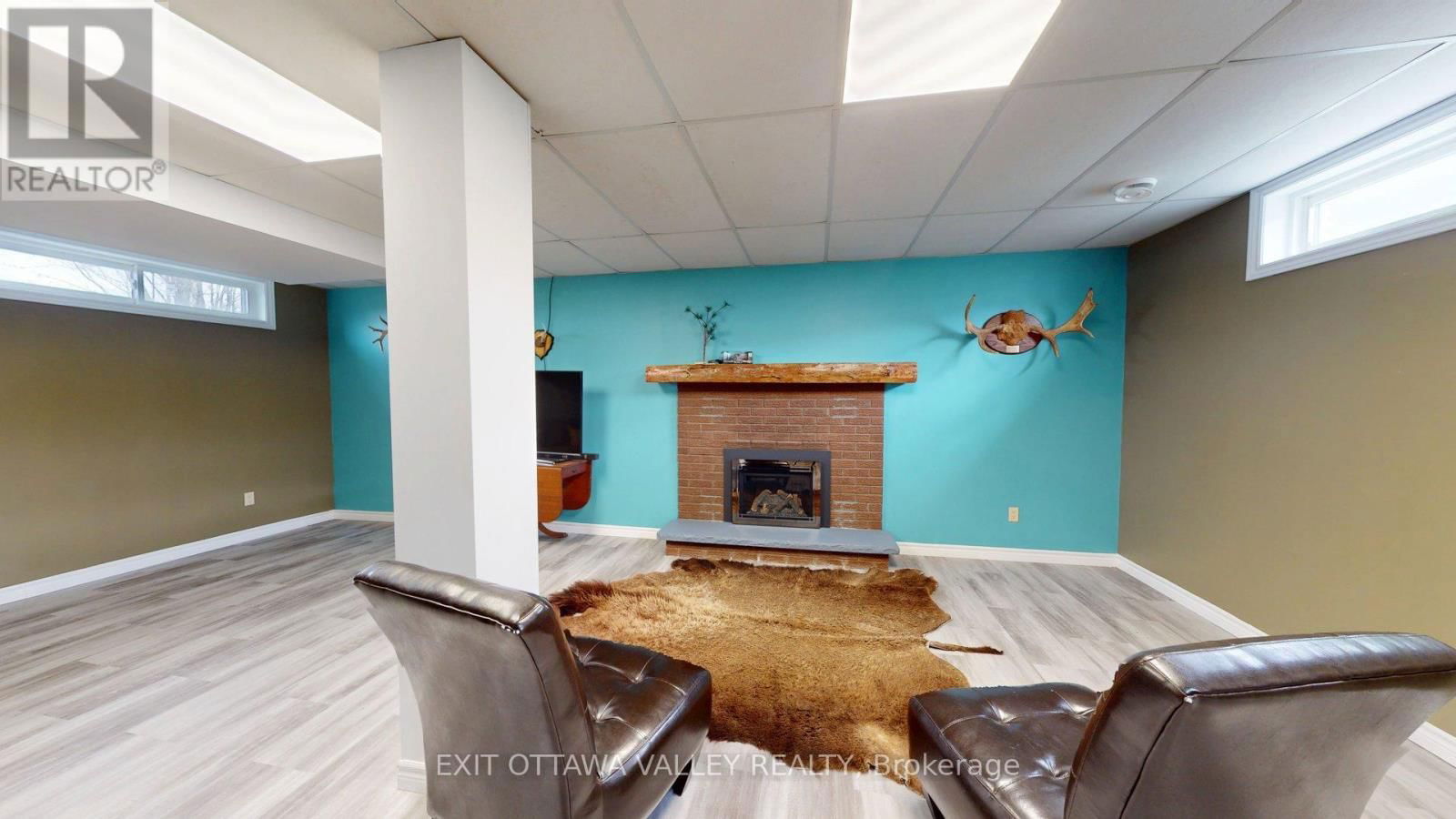2297 BEACHBURG ROAD Image 32