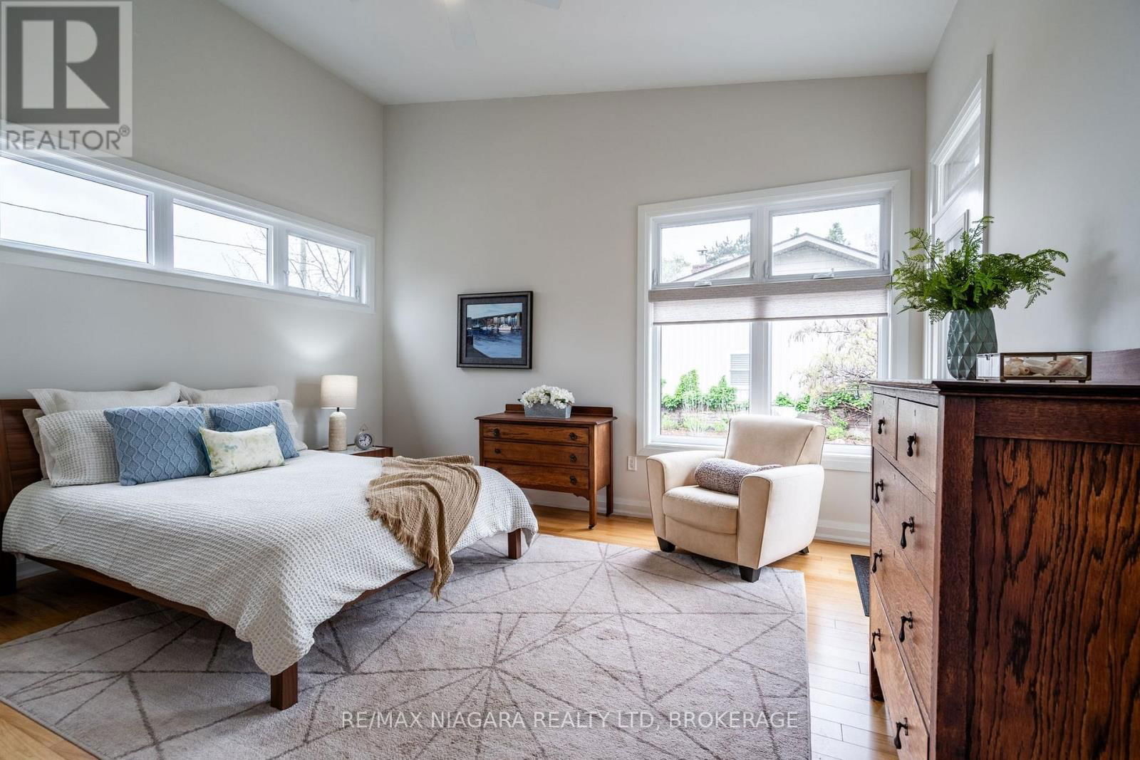 1134 LAKESHORE ROAD WEST Image 17