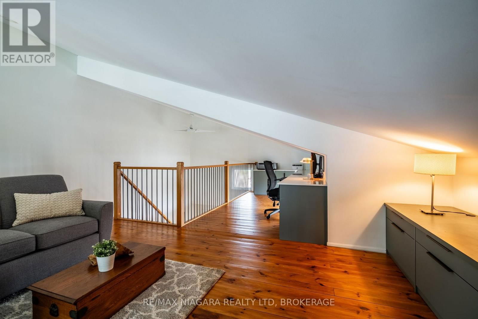 1134 LAKESHORE ROAD WEST Image 25