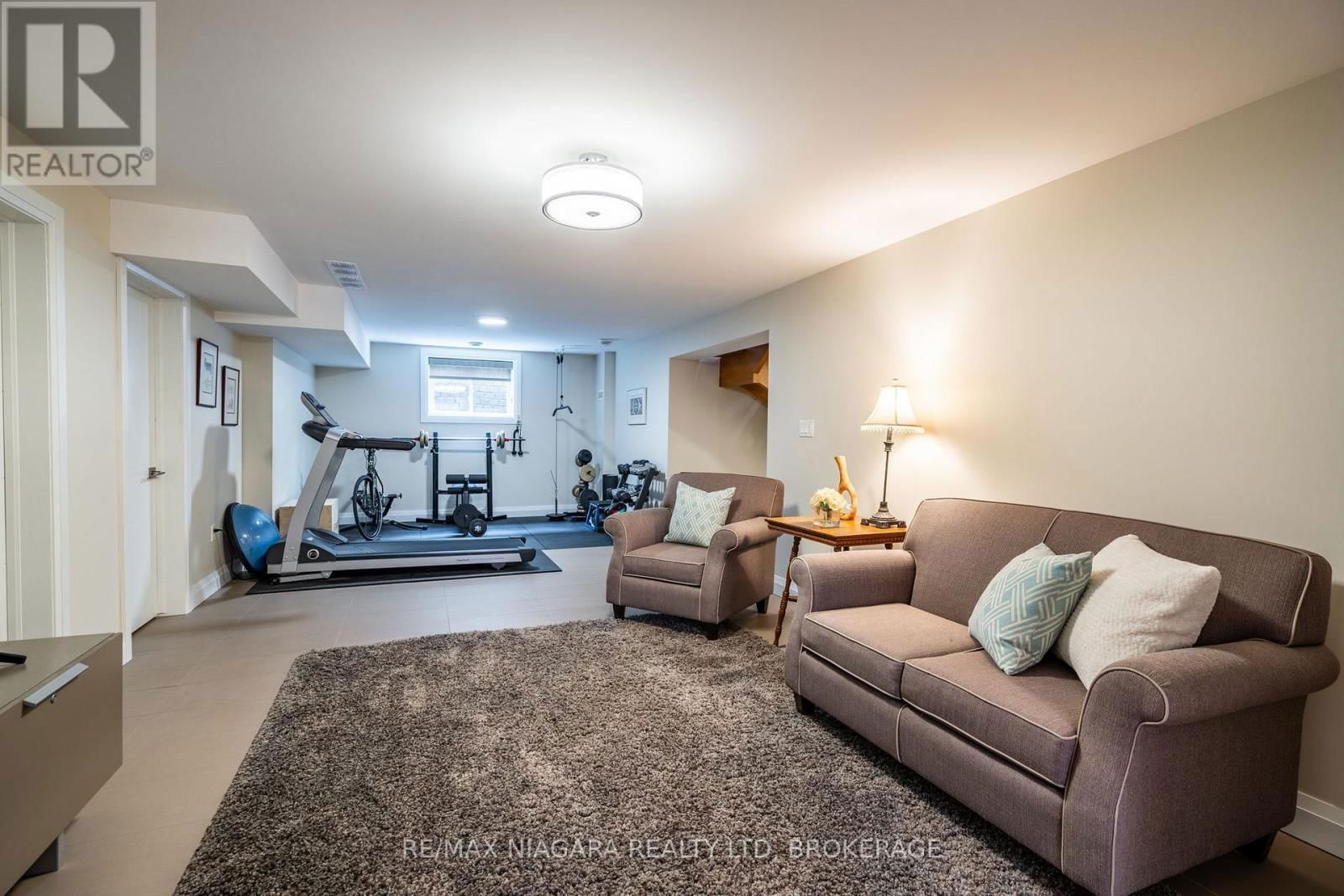 1134 LAKESHORE ROAD WEST Image 27
