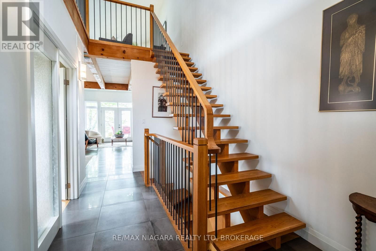 1134 LAKESHORE ROAD WEST Image 7