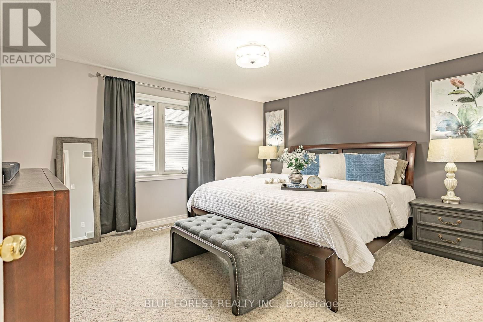 49 PARKVIEW DRIVE Image 15