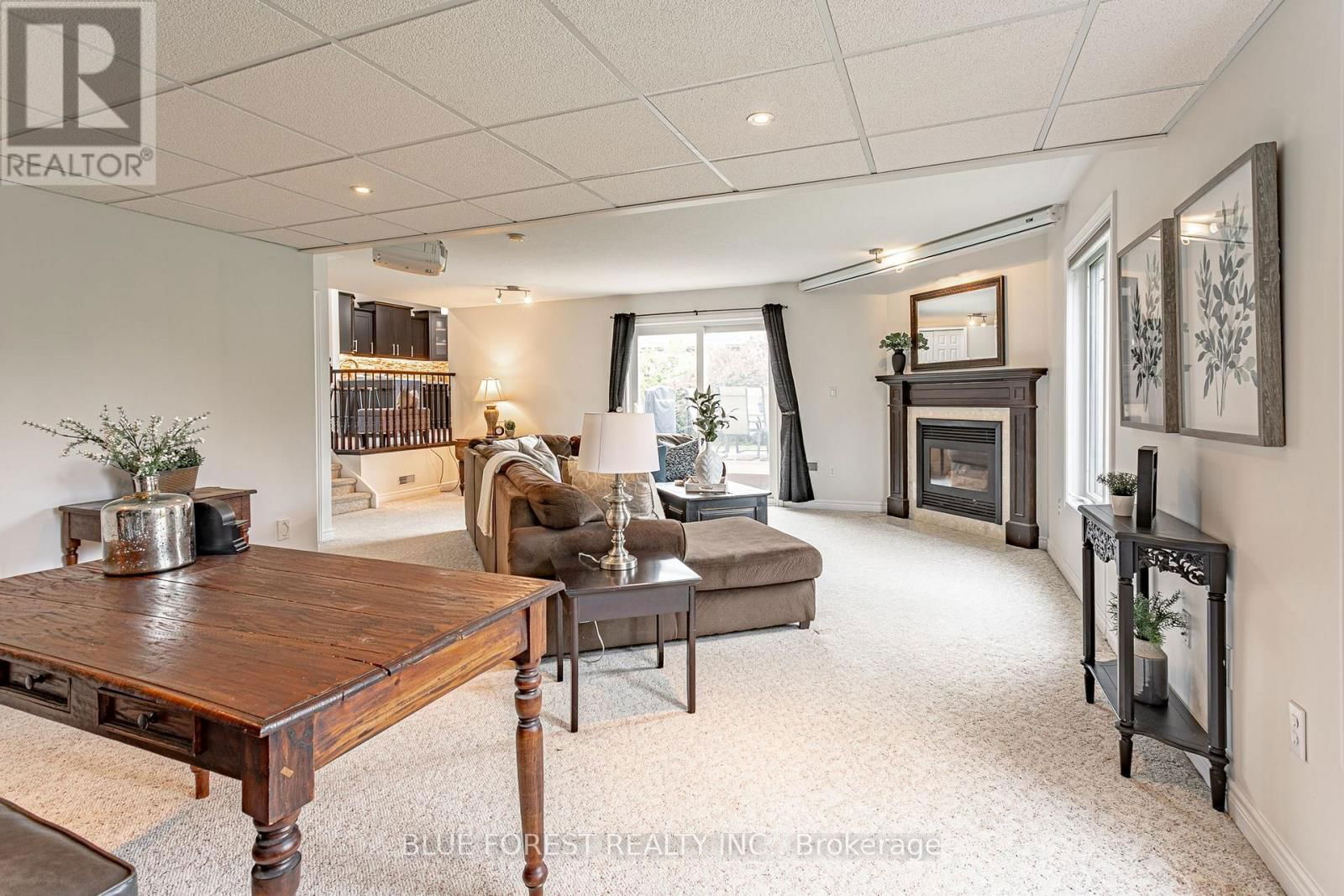 49 PARKVIEW DRIVE Image 18