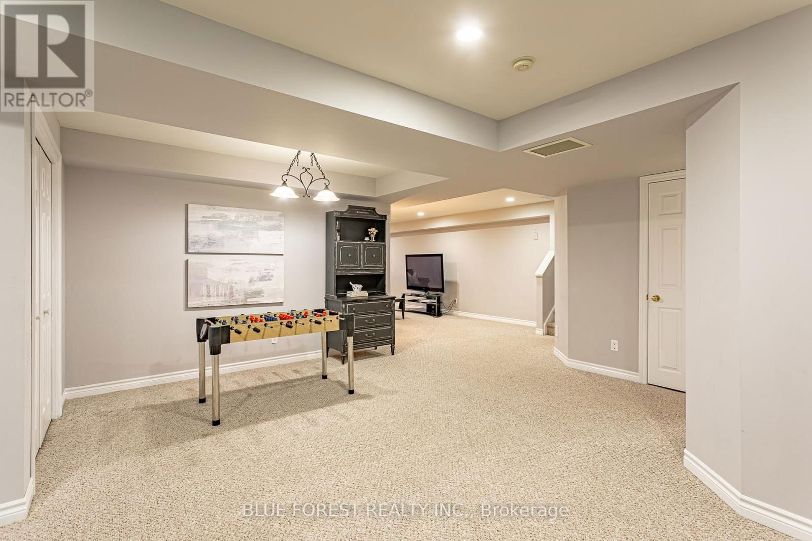 49 PARKVIEW DRIVE Image 25
