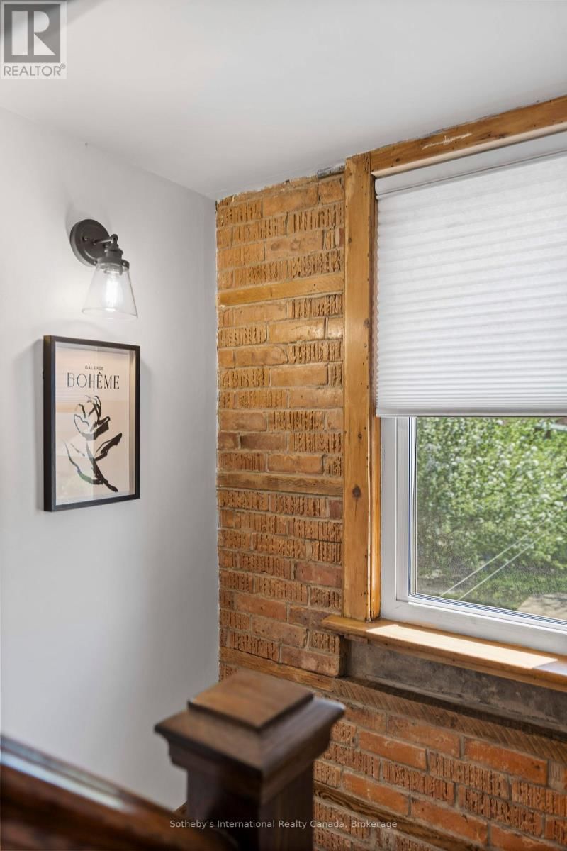 122 LAKE AVENUE DRIVE Image 18