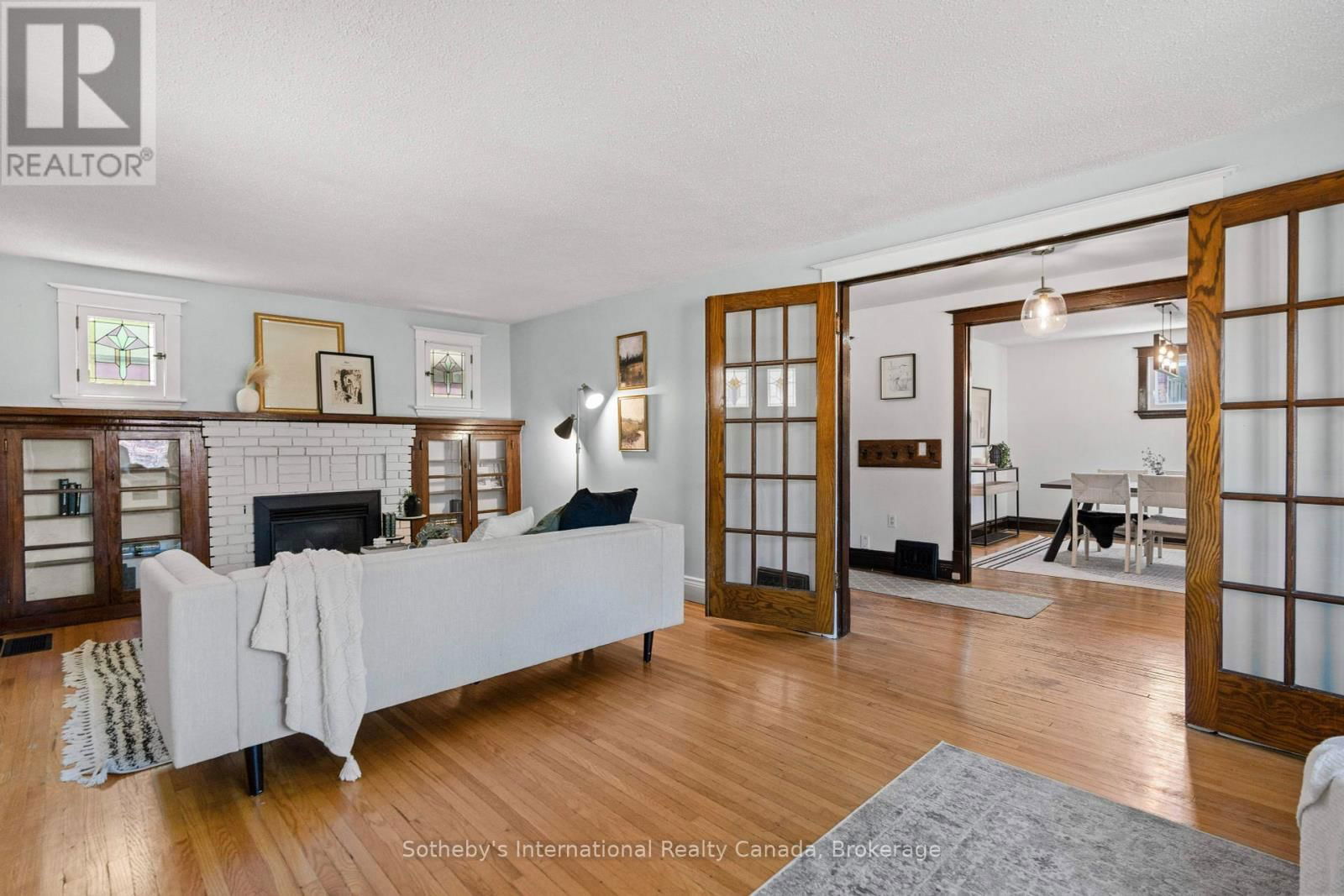122 LAKE AVENUE DRIVE Image 6