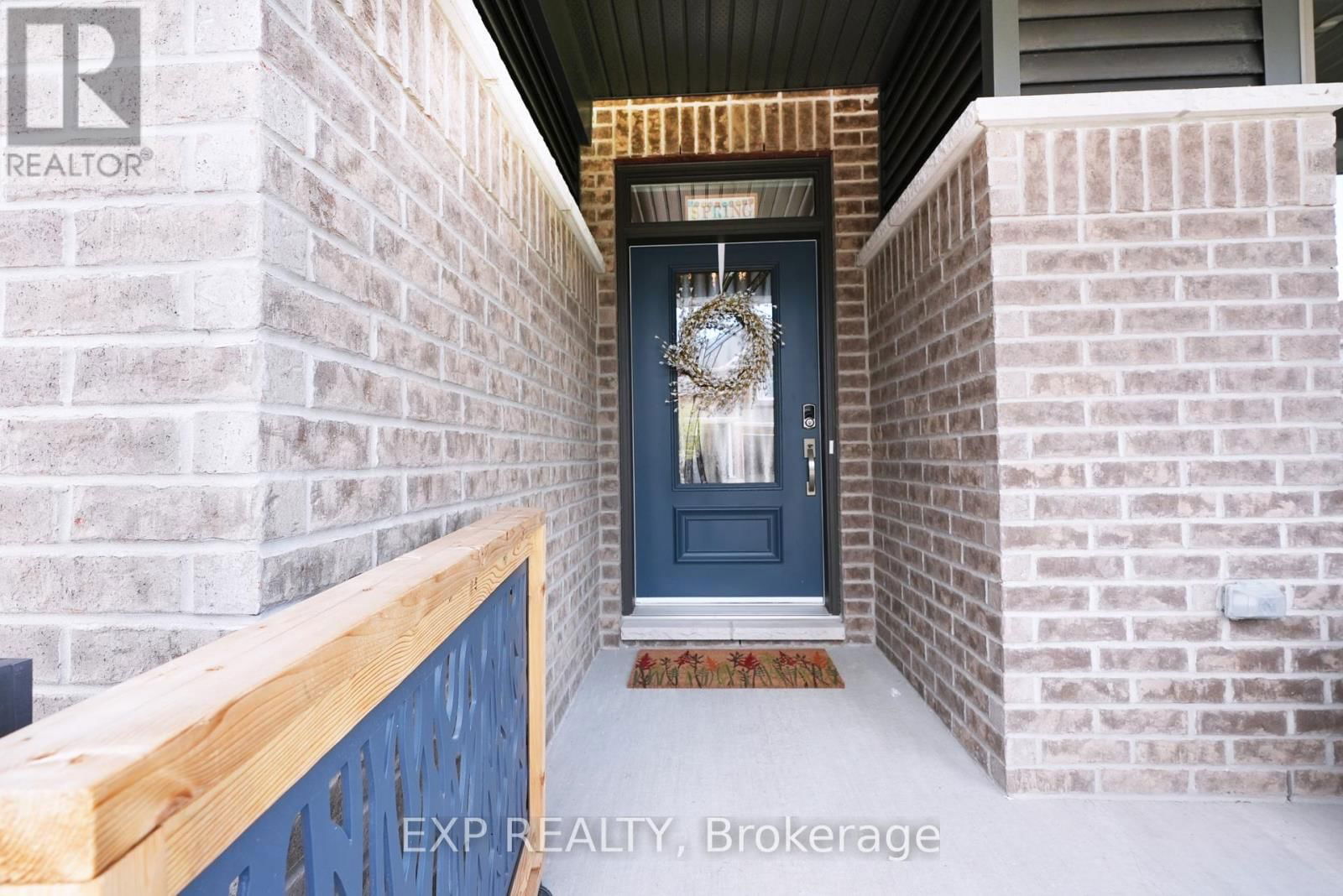 585 VIVERA PLACE Image 5