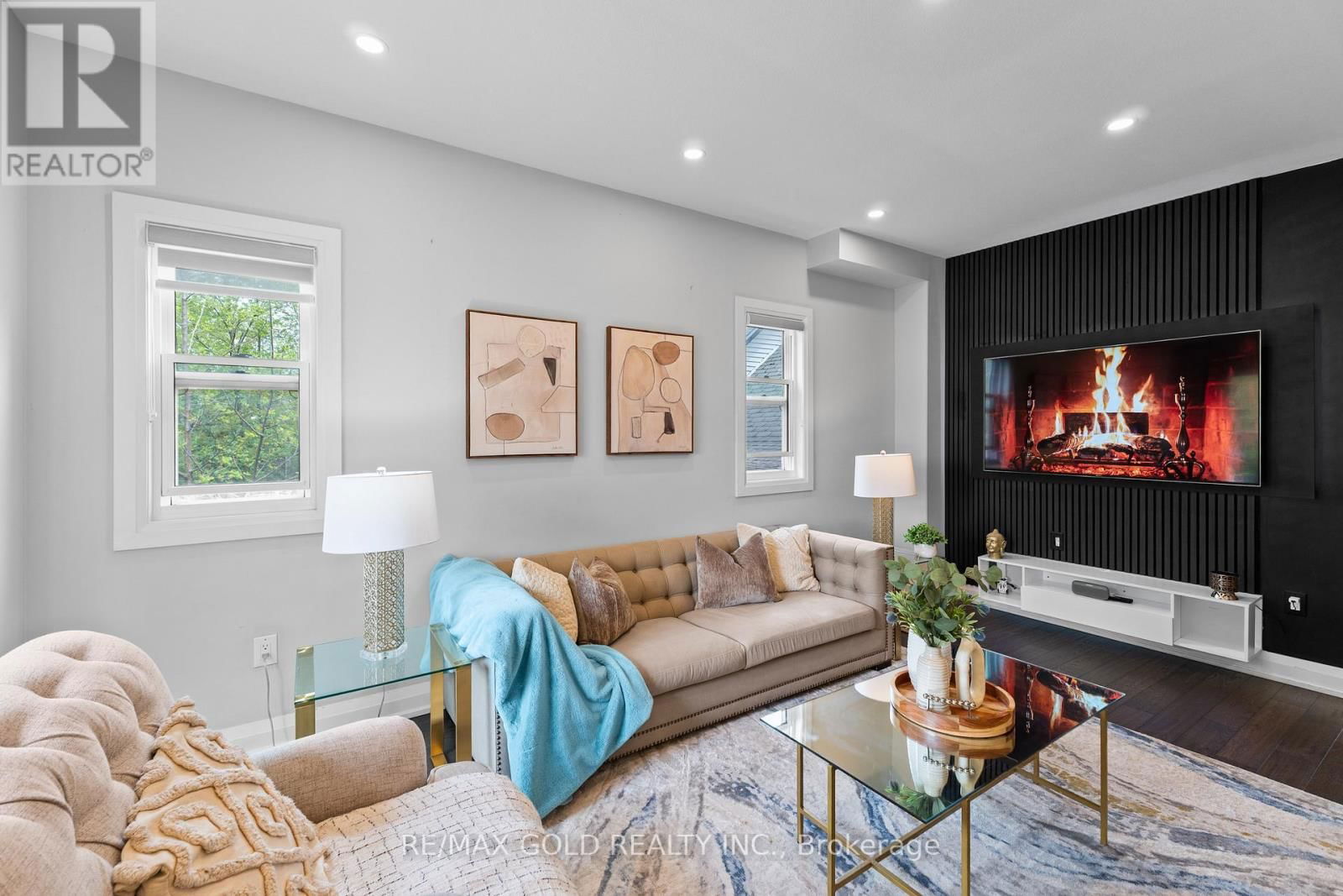 42 FIFTH AVENUE Image 15