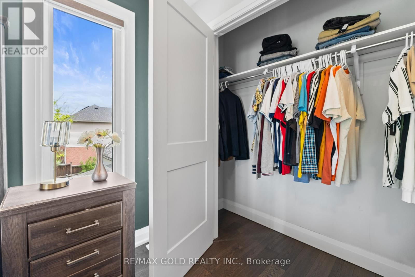 42 FIFTH AVENUE Image 26