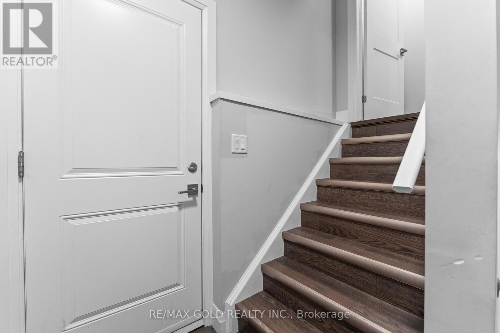 42 FIFTH AVENUE Image 30