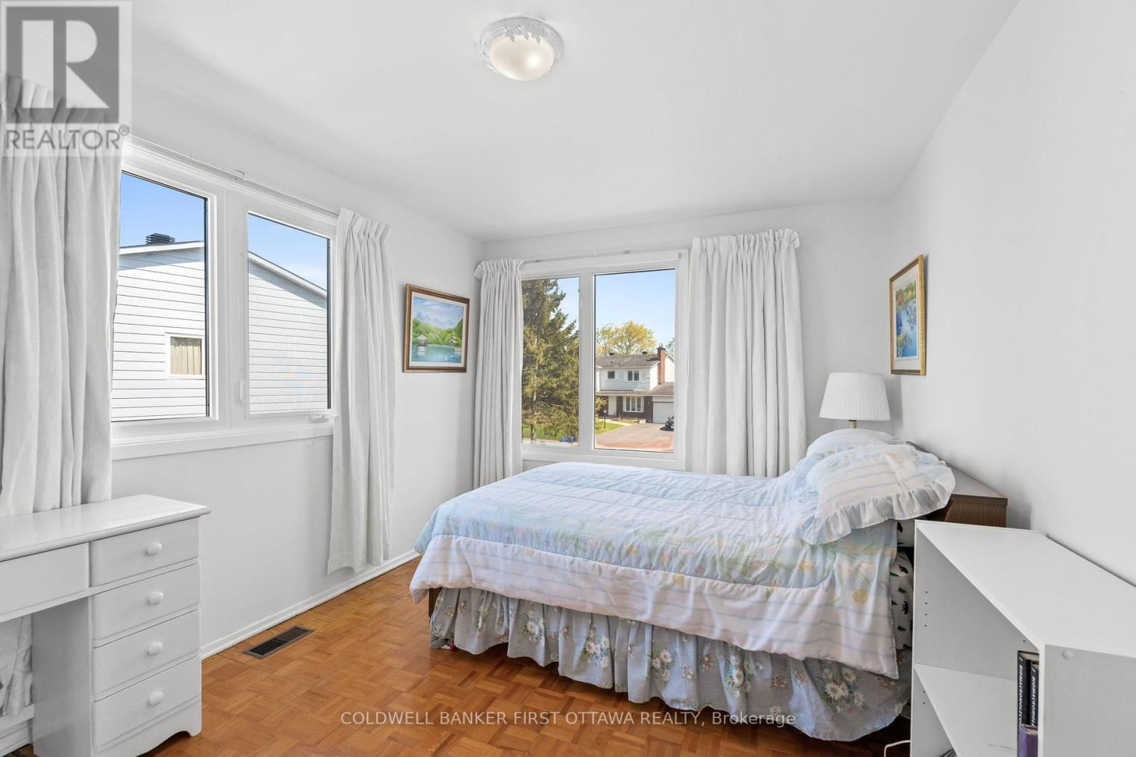 16 DENEWOOD CRESCENT Image 28