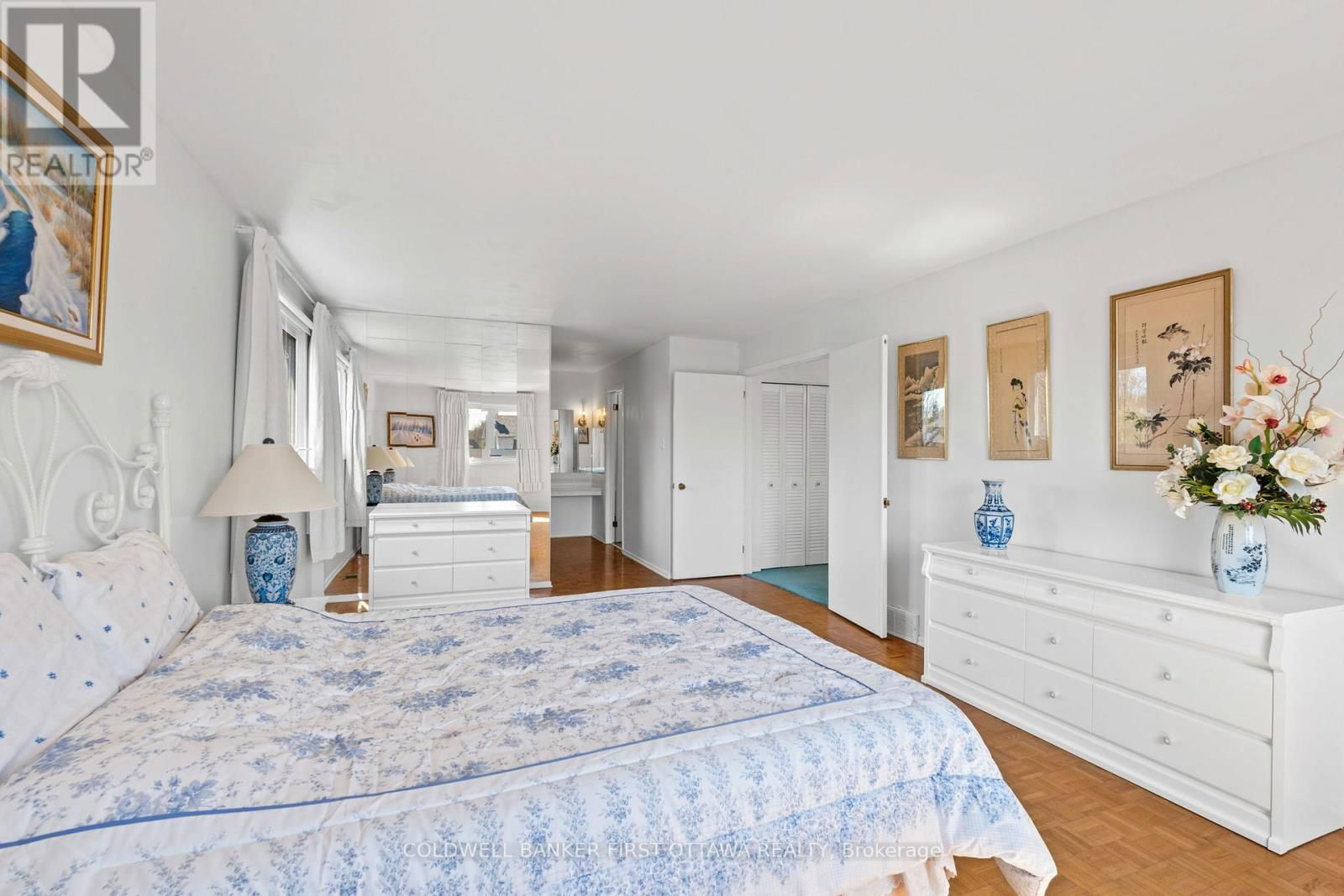 16 DENEWOOD CRESCENT Image 38