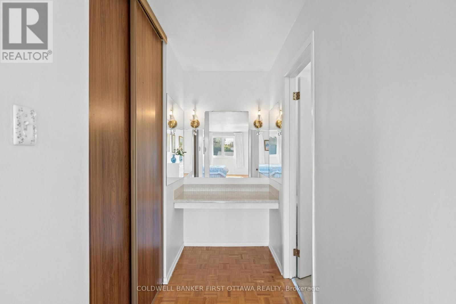 16 DENEWOOD CRESCENT Image 39