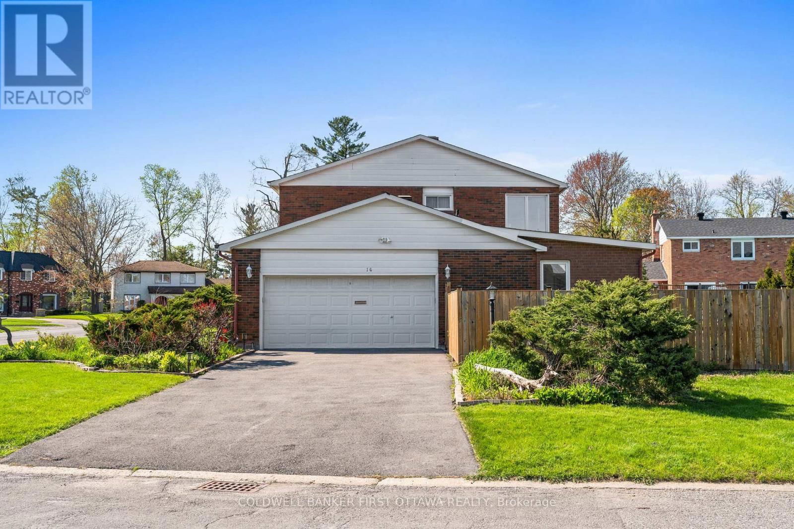16 DENEWOOD CRESCENT Image 4