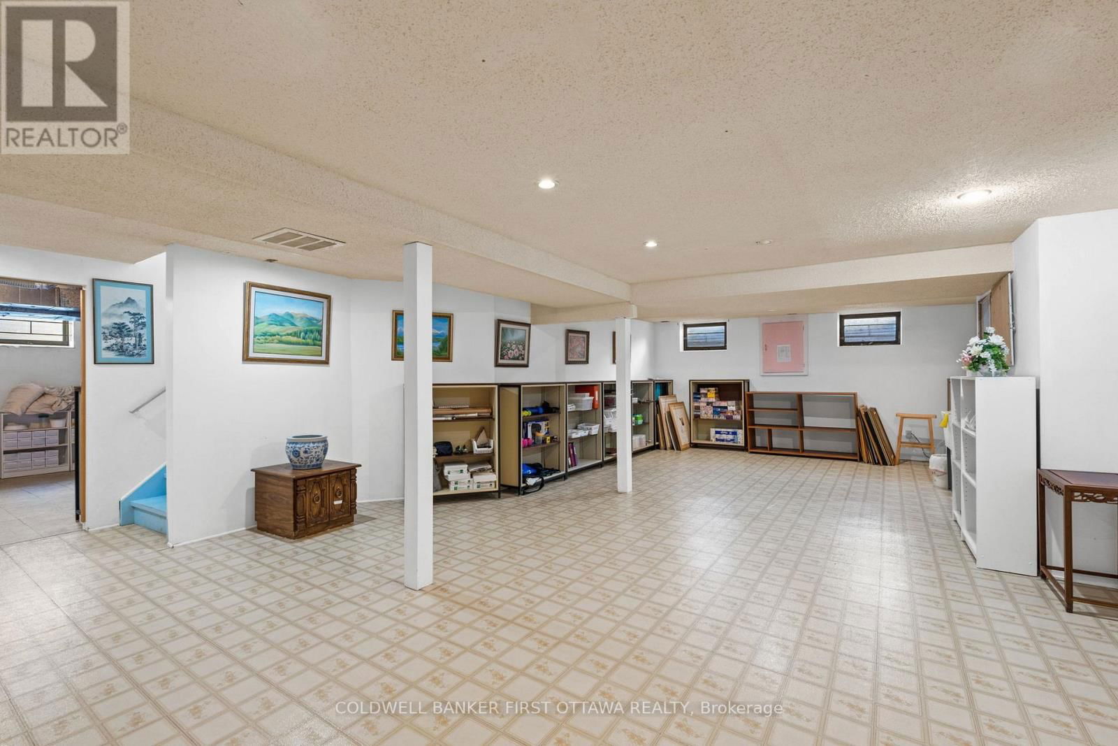 16 DENEWOOD CRESCENT Image 41