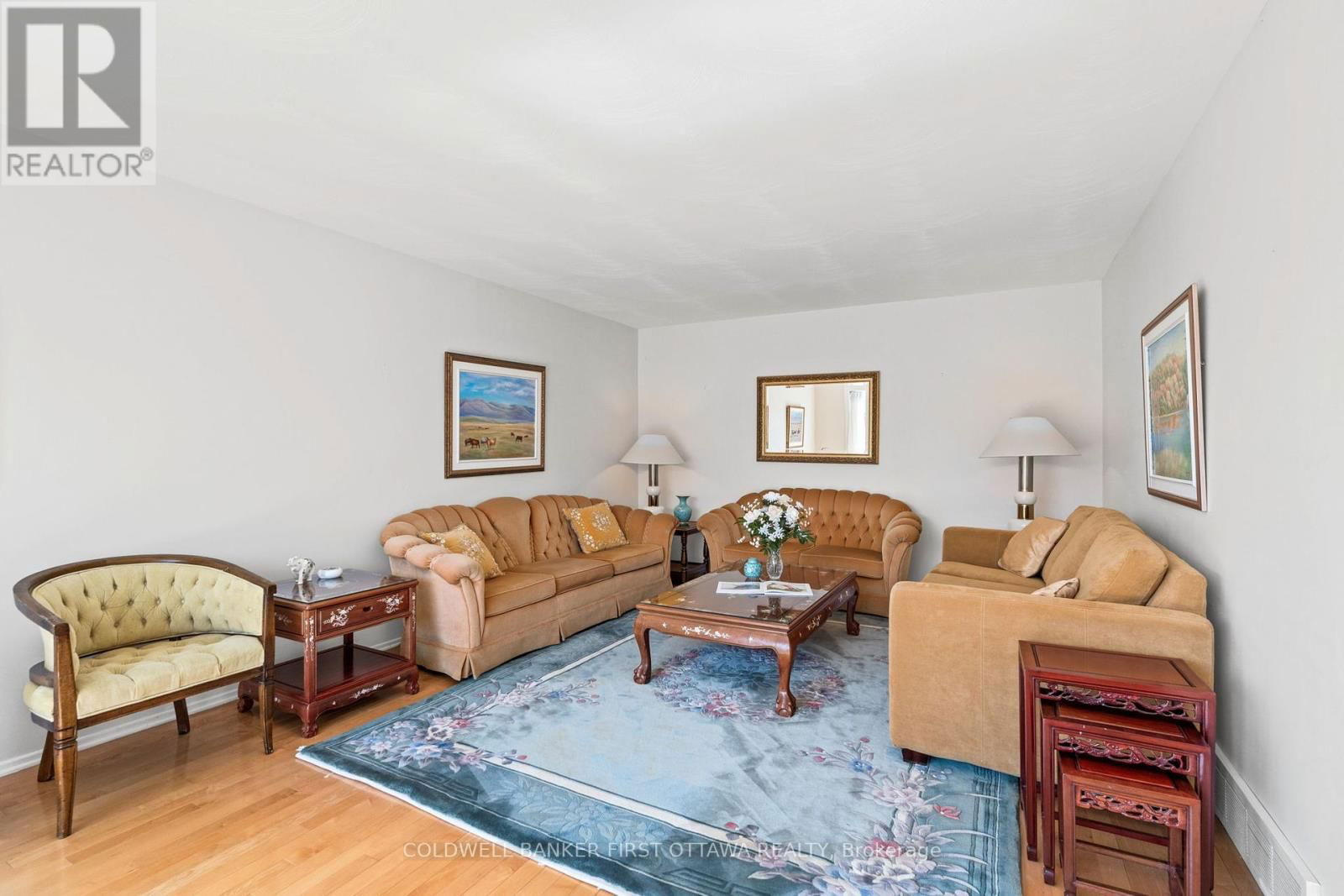 16 DENEWOOD CRESCENT Image 7