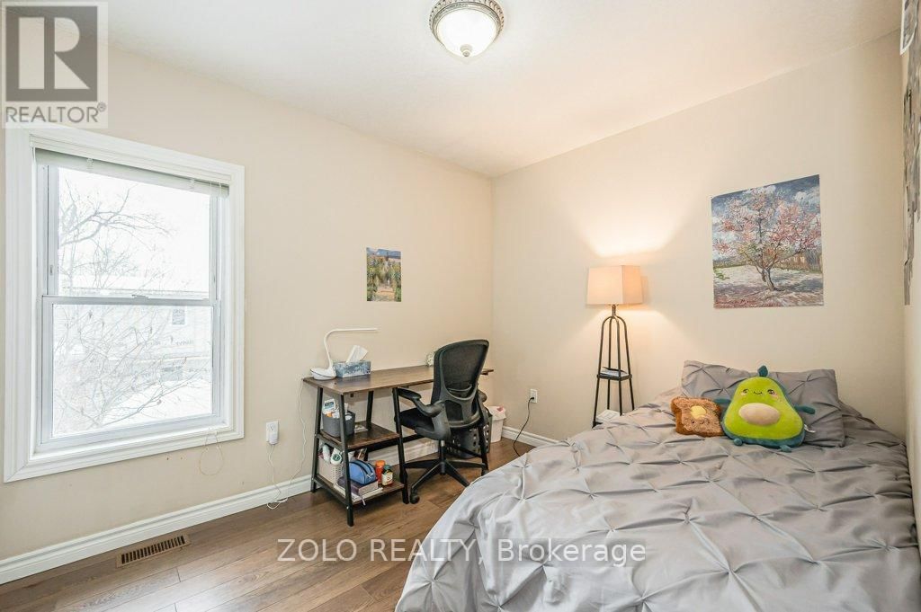 43 FORBES AVENUE Image 11