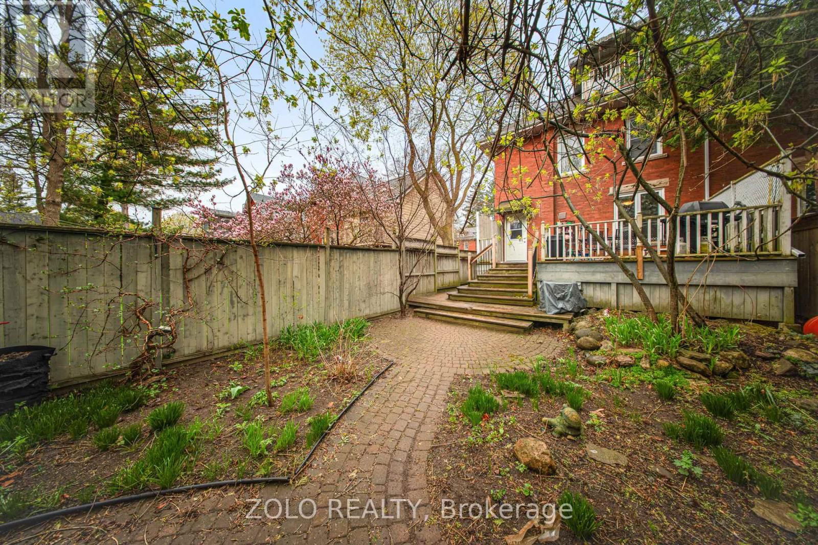 43 FORBES AVENUE Image 21