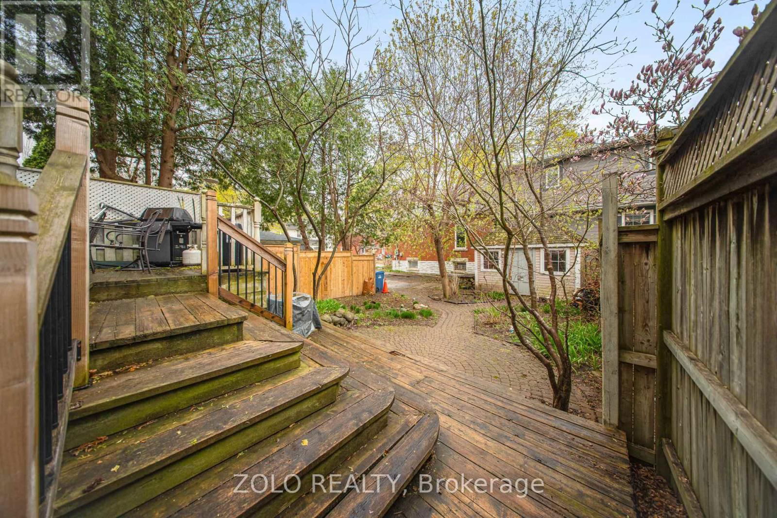 43 FORBES AVENUE Image 23