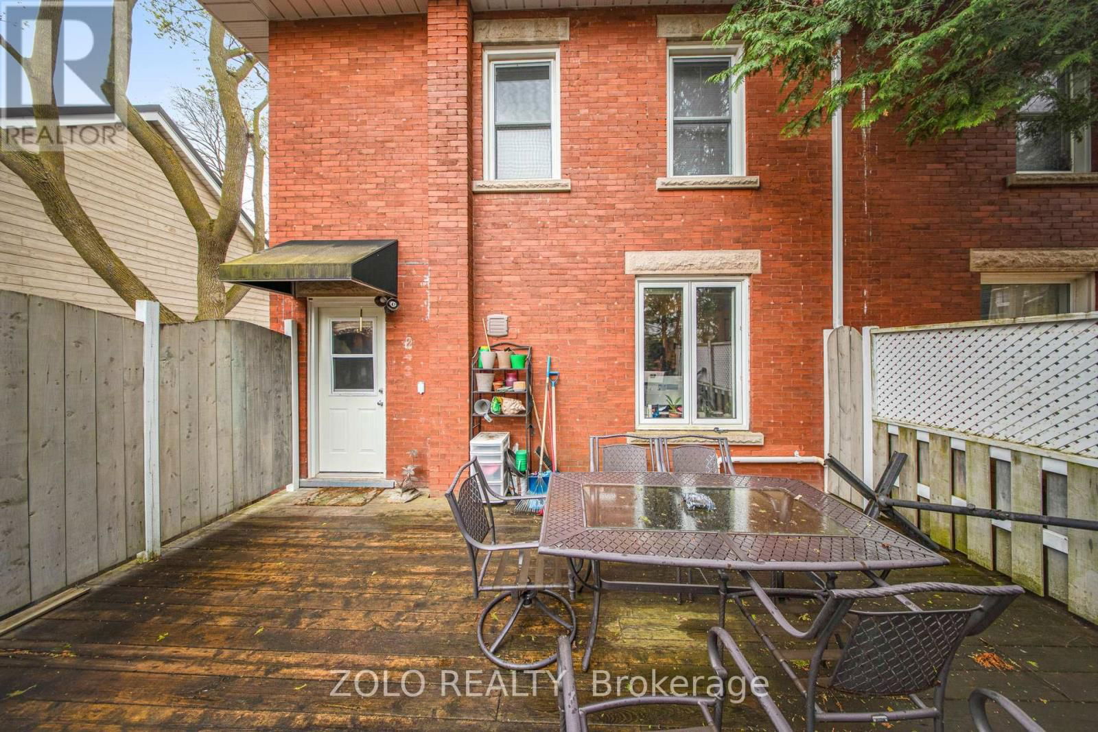 43 FORBES AVENUE Image 24