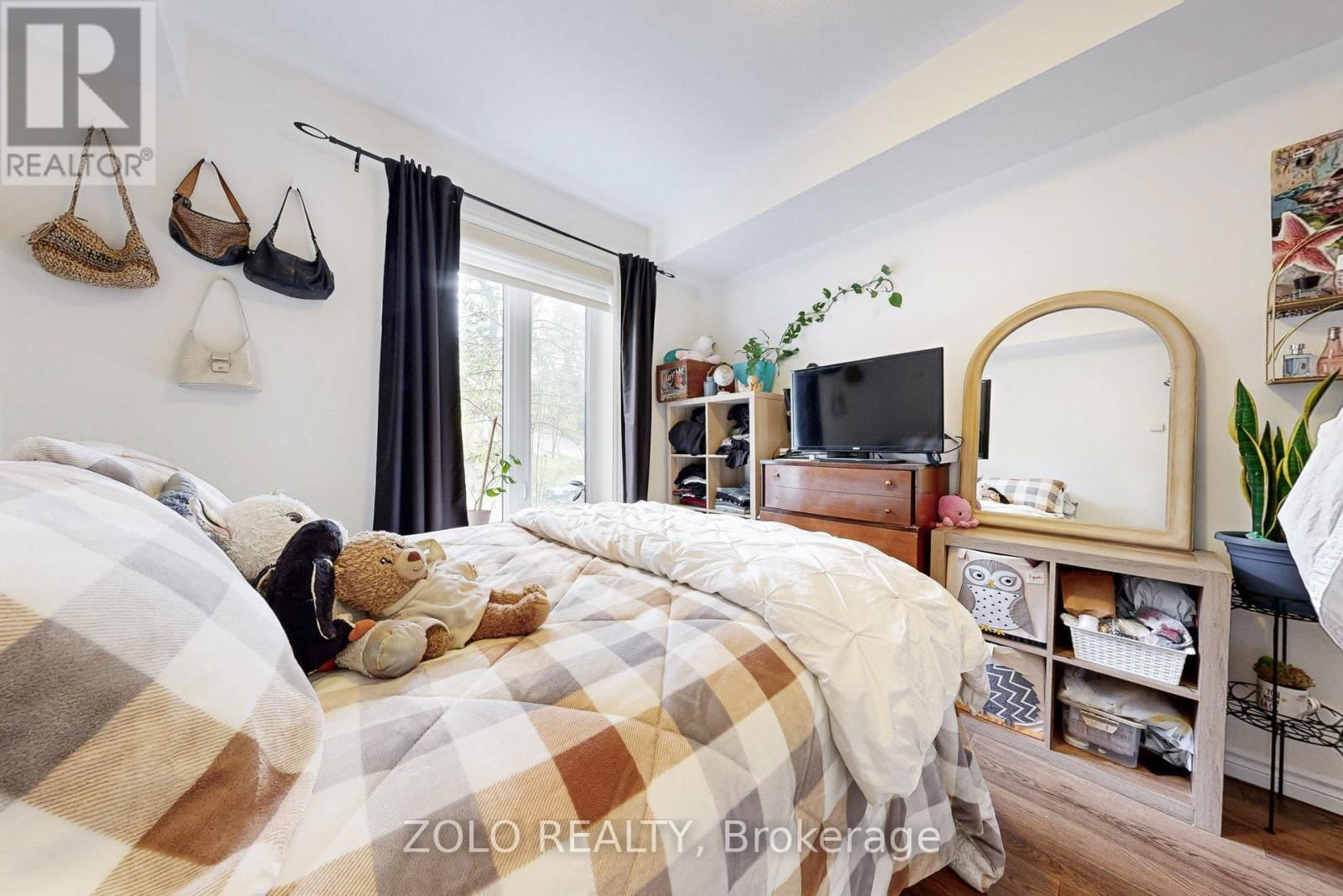 43 FORBES AVENUE Image 30