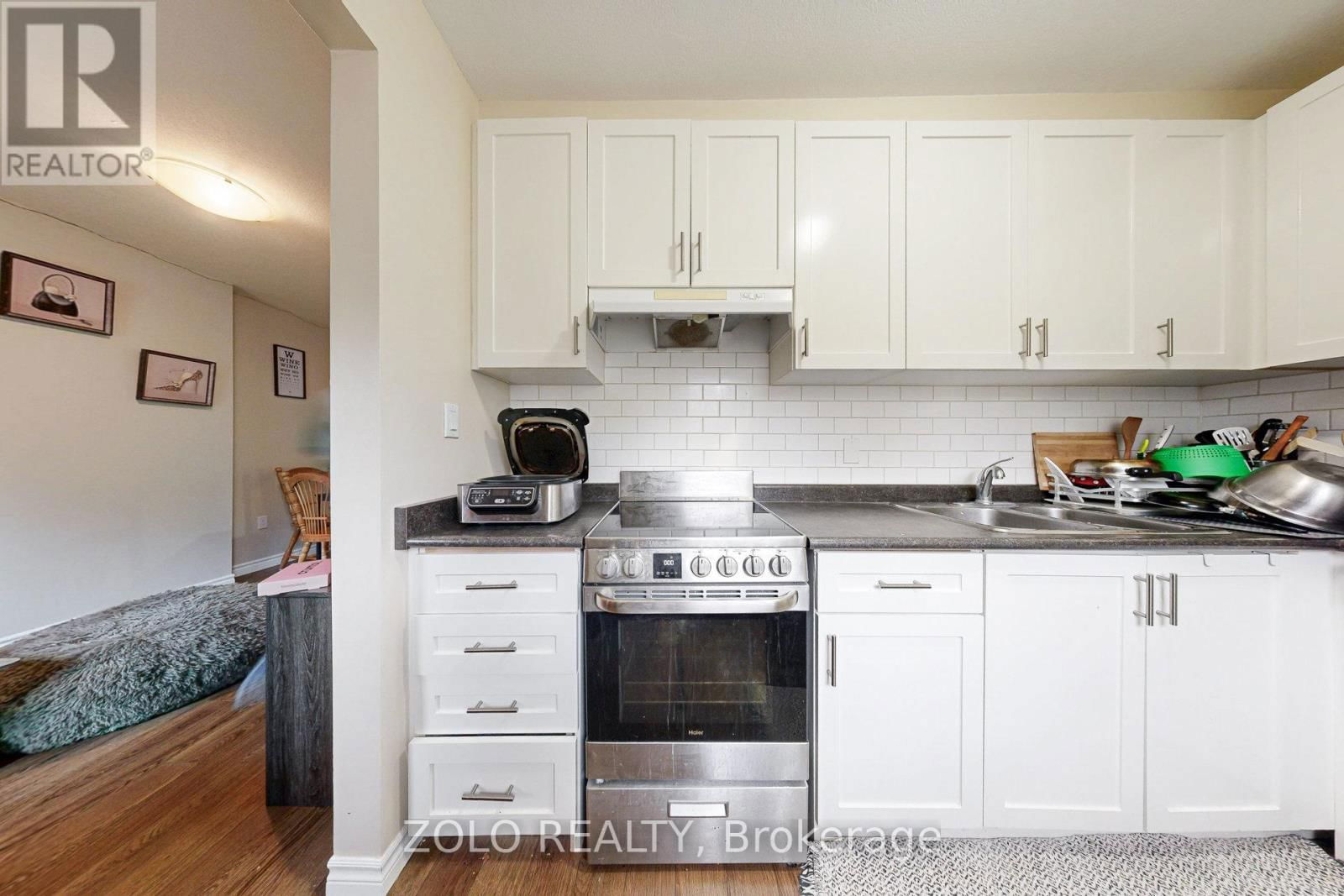43 FORBES AVENUE Image 5