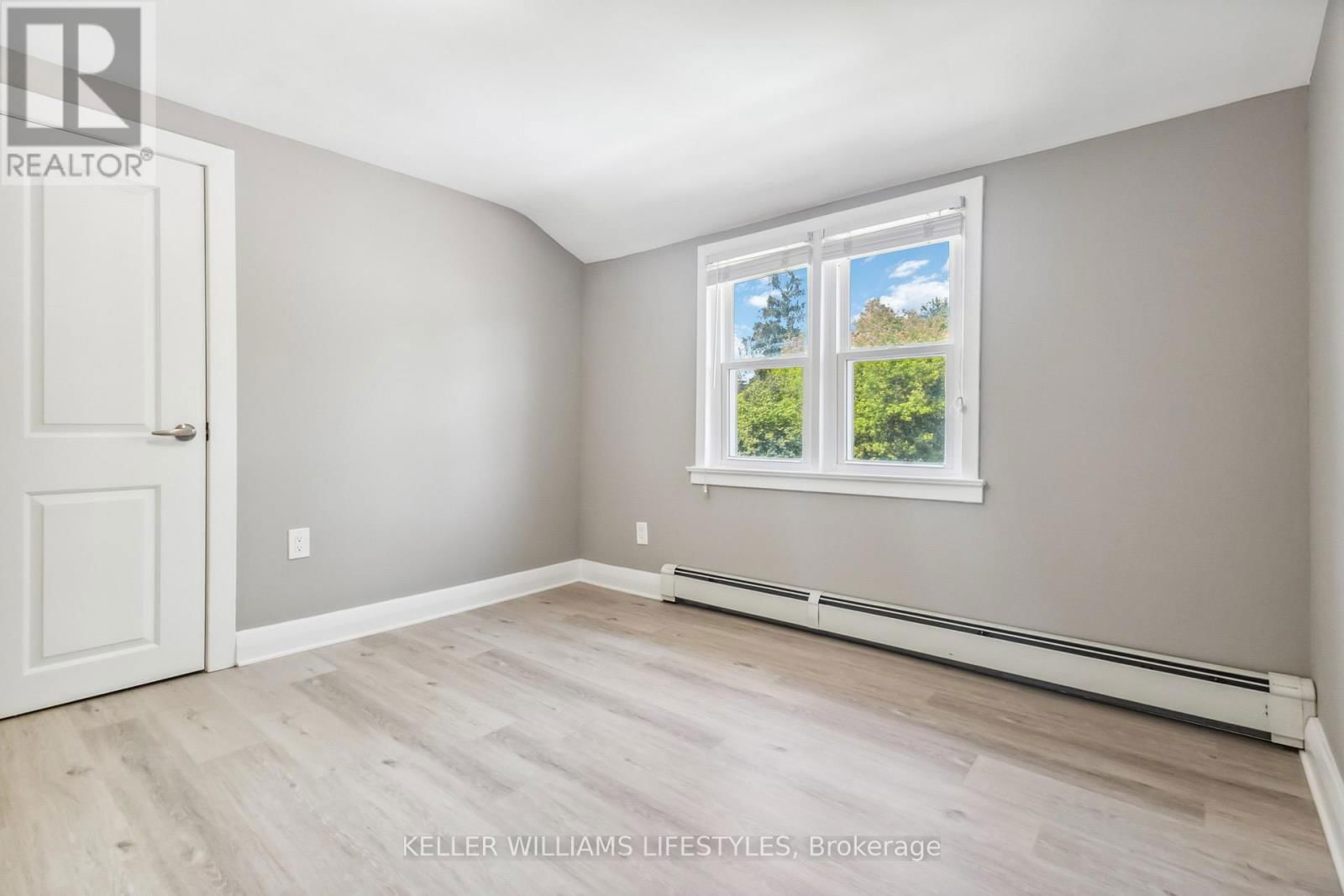 UPPER - 88 BRITANNIA AVENUE Image 15