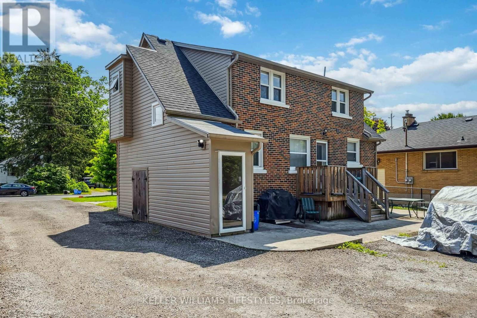 UPPER - 88 BRITANNIA AVENUE Image 27