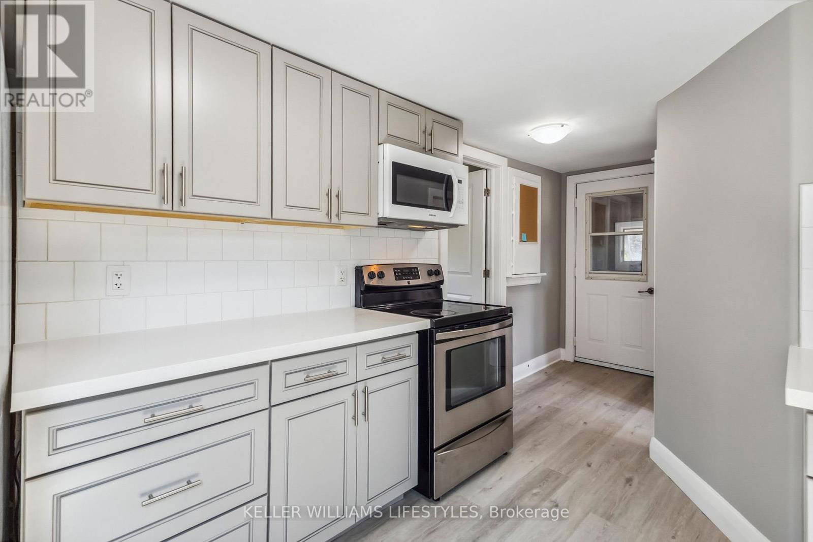 UPPER - 88 BRITANNIA AVENUE Image 7