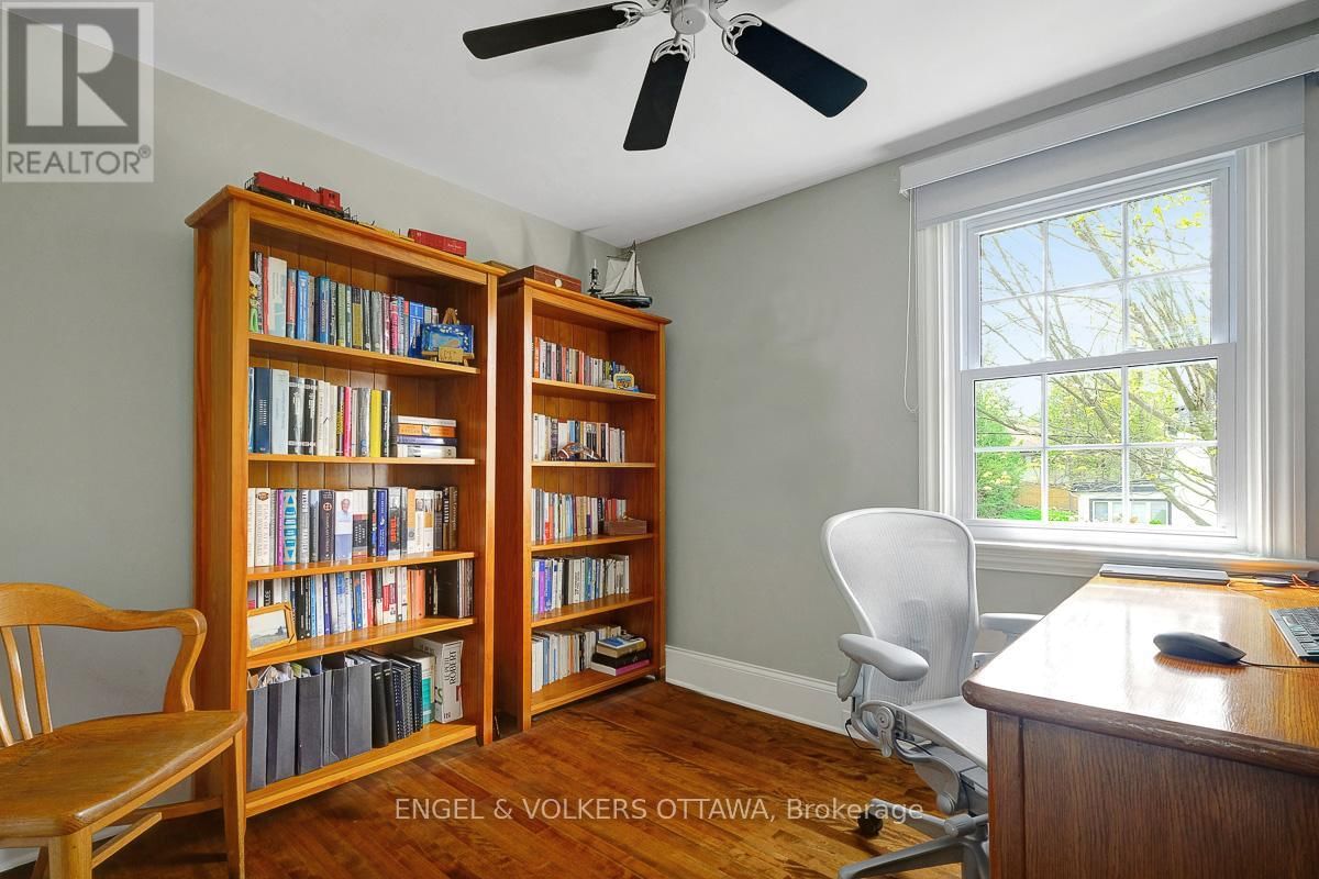 200 HOWICK STREET Image 30