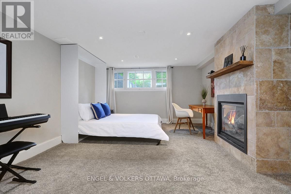 200 HOWICK STREET Image 34