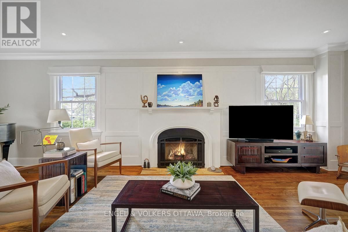 200 HOWICK STREET Image 5