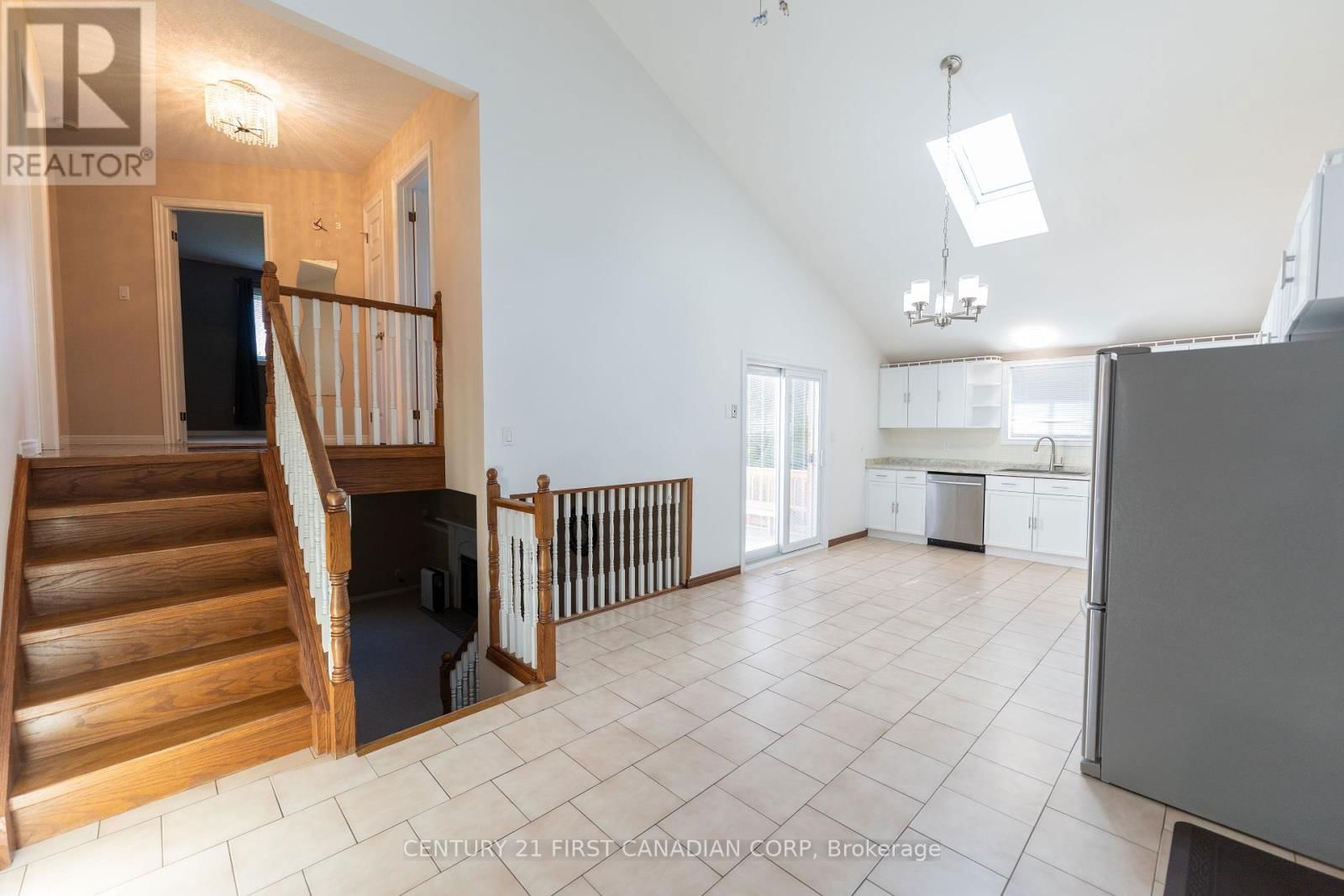 27 GOLFVIEW CRESCENT Image 10
