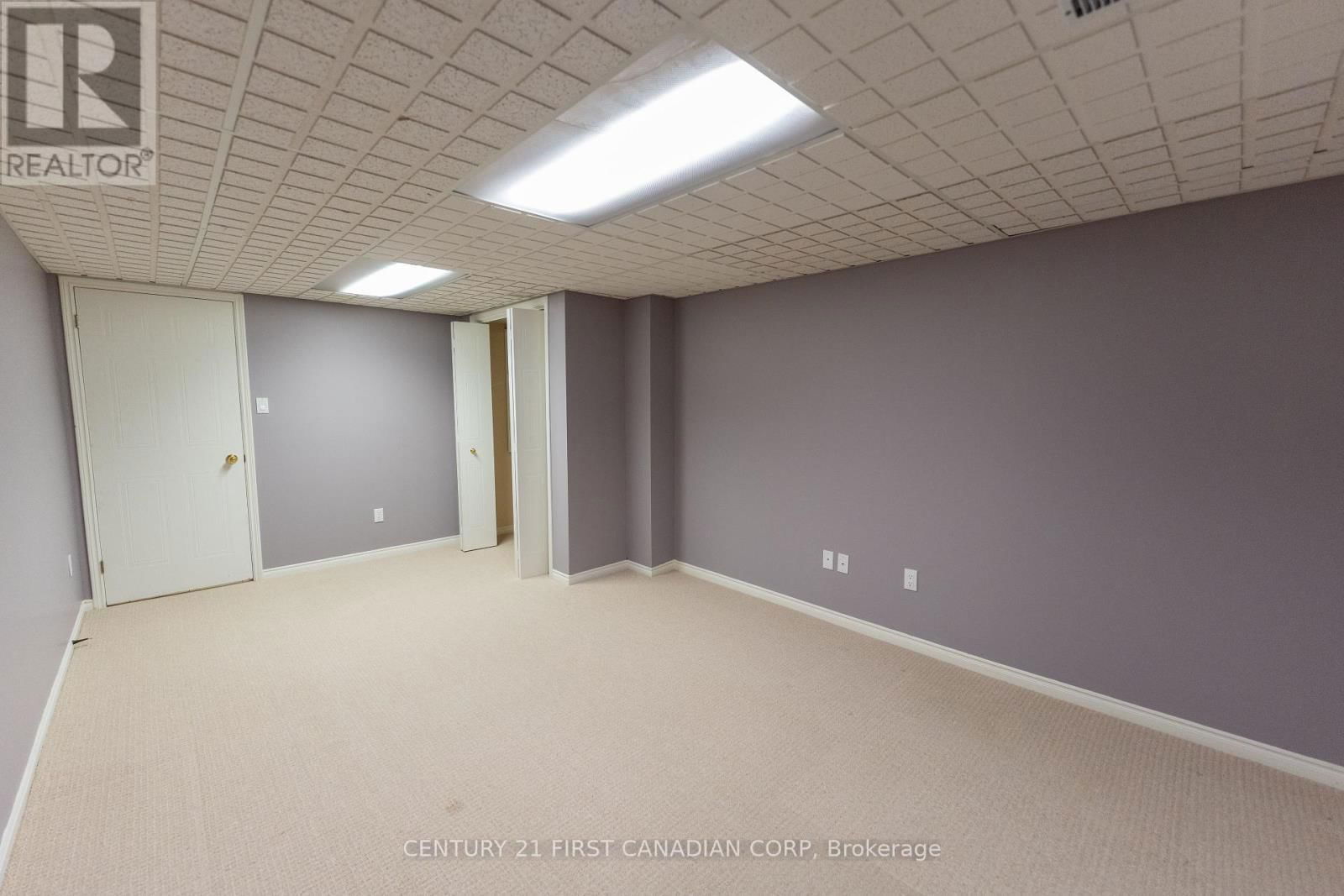 27 GOLFVIEW CRESCENT Image 14