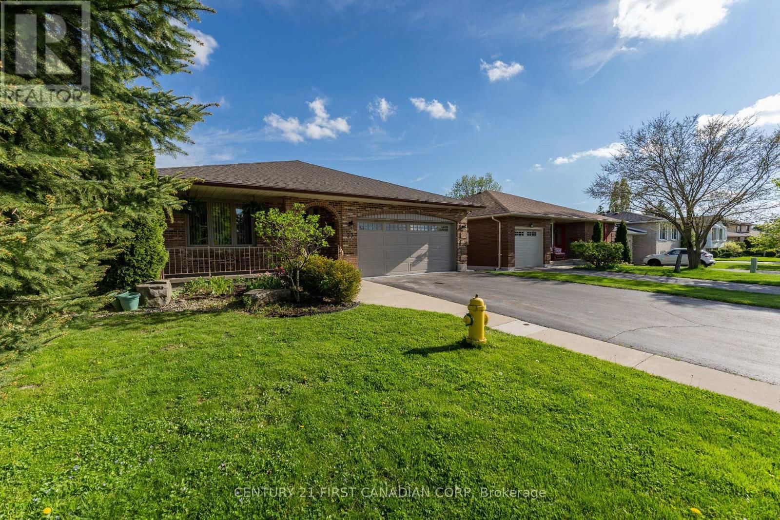 27 GOLFVIEW CRESCENT Image 4