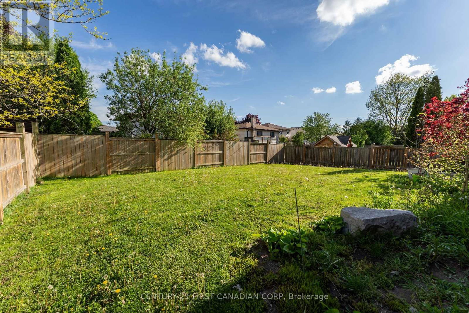 27 GOLFVIEW CRESCENT Image 47