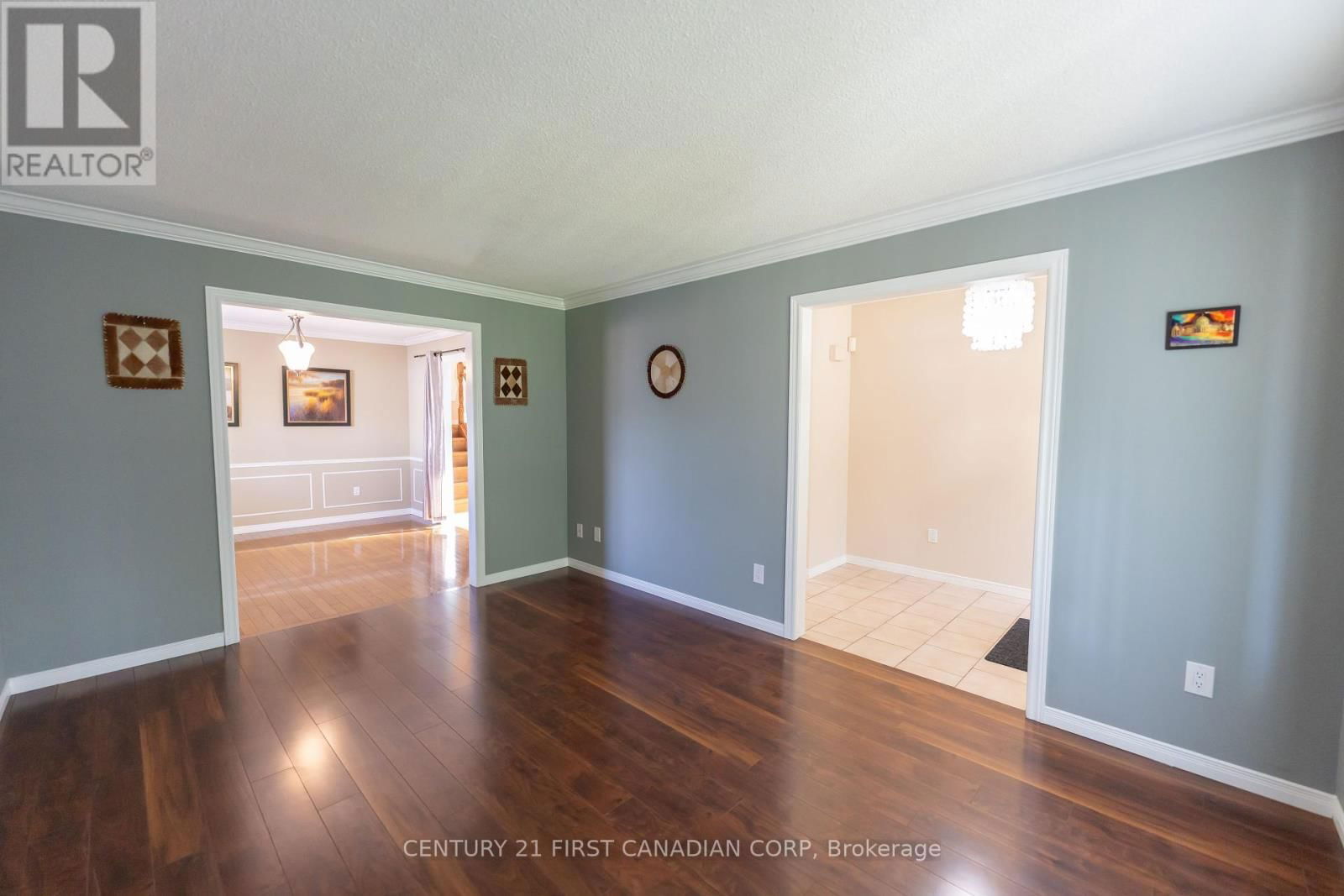 27 GOLFVIEW CRESCENT Image 7