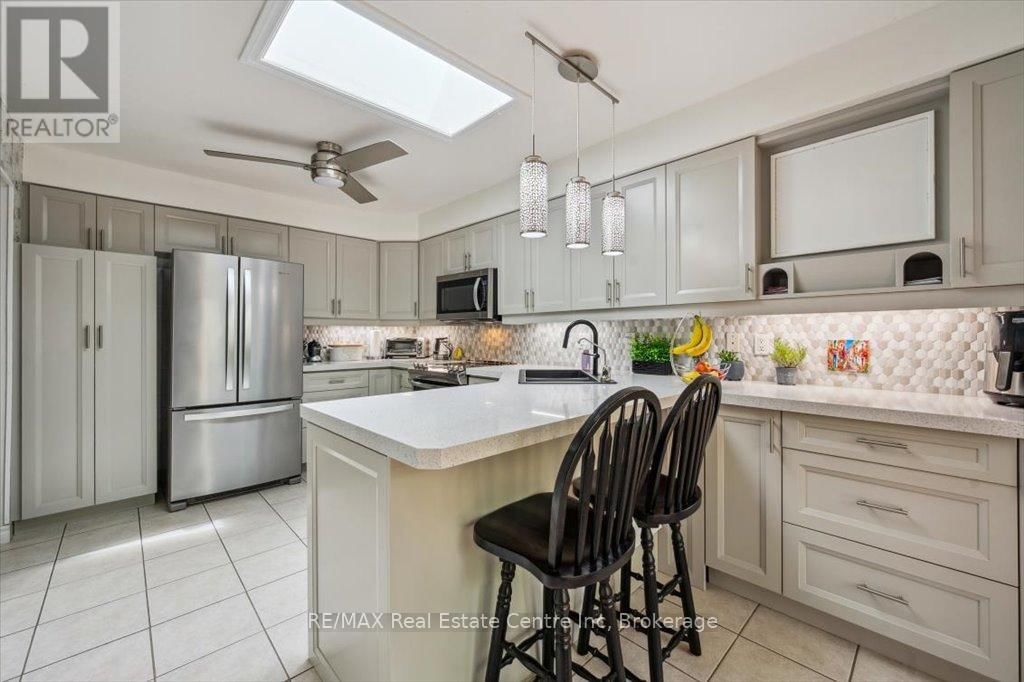 758 WILLOW ROAD Image 21