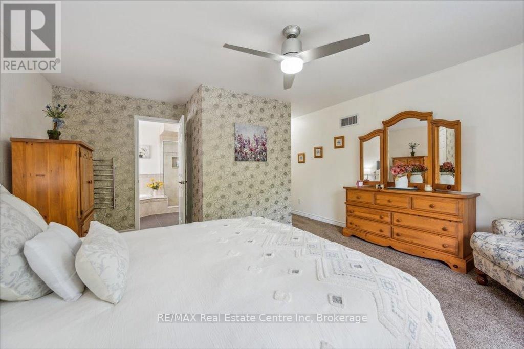758 WILLOW ROAD Image 23