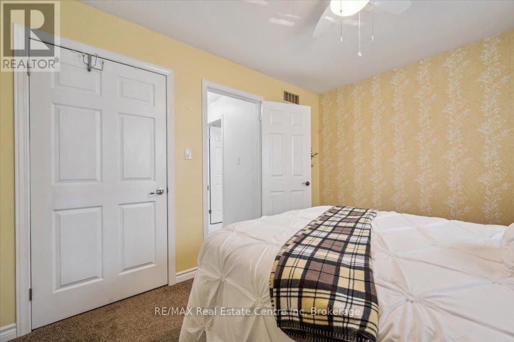 758 WILLOW ROAD Image 27