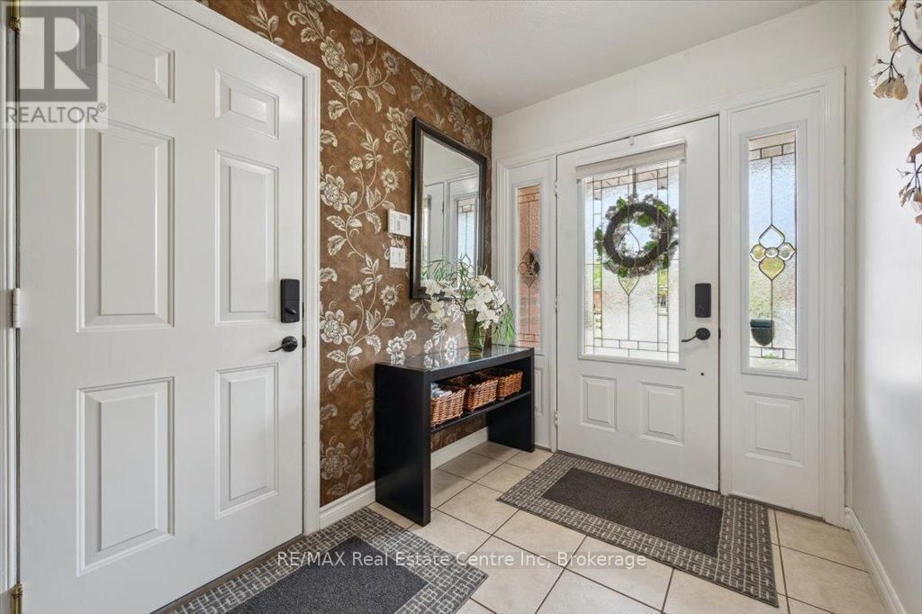 758 WILLOW ROAD Image 8