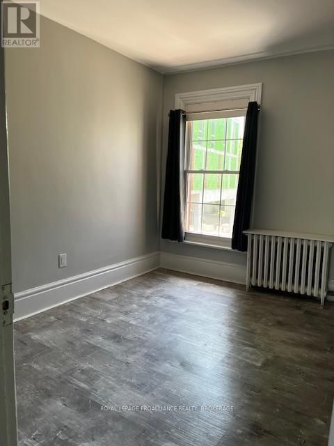 396 JOHNSON STREET Image 8