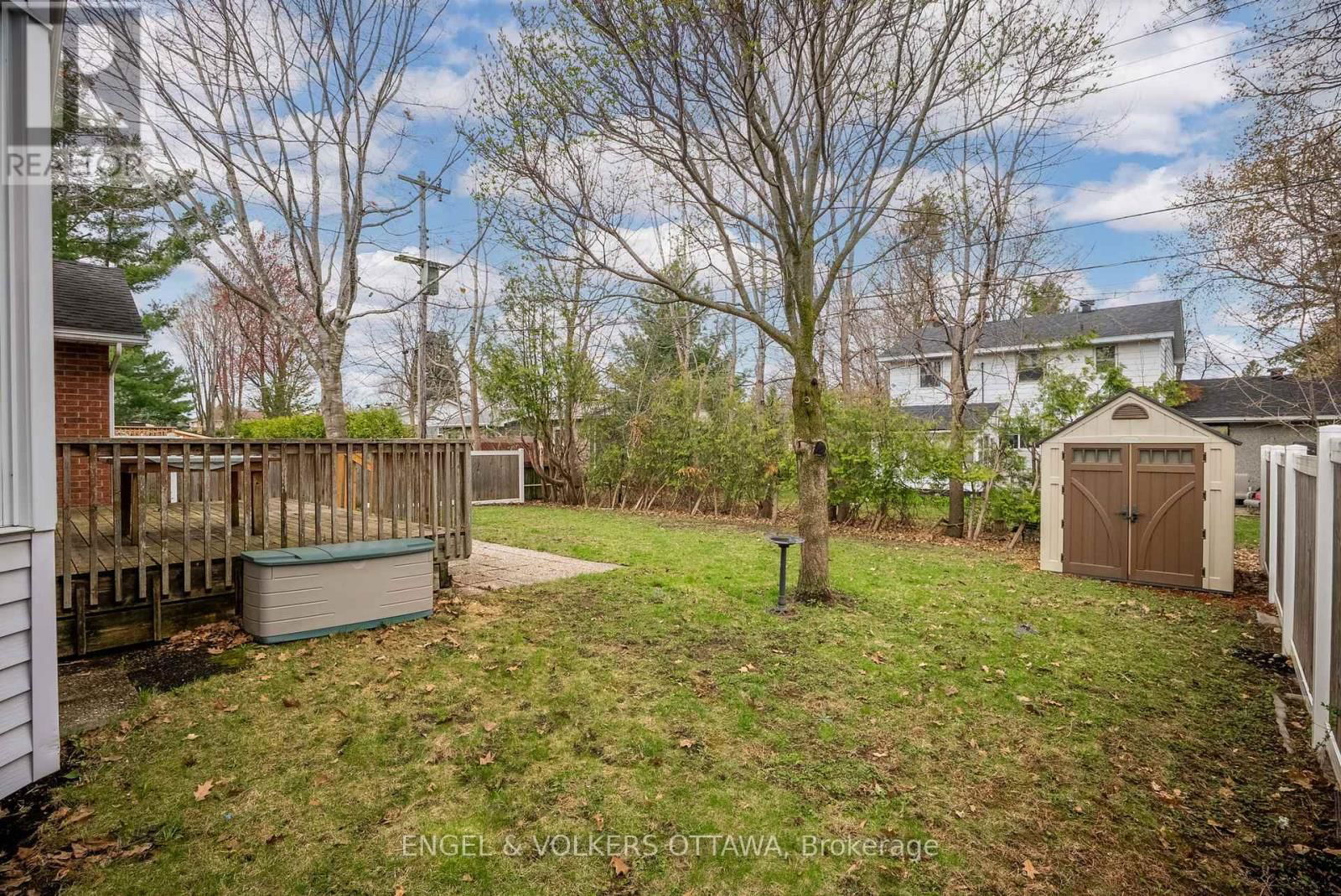 343 BILLINGS AVENUE Image 40