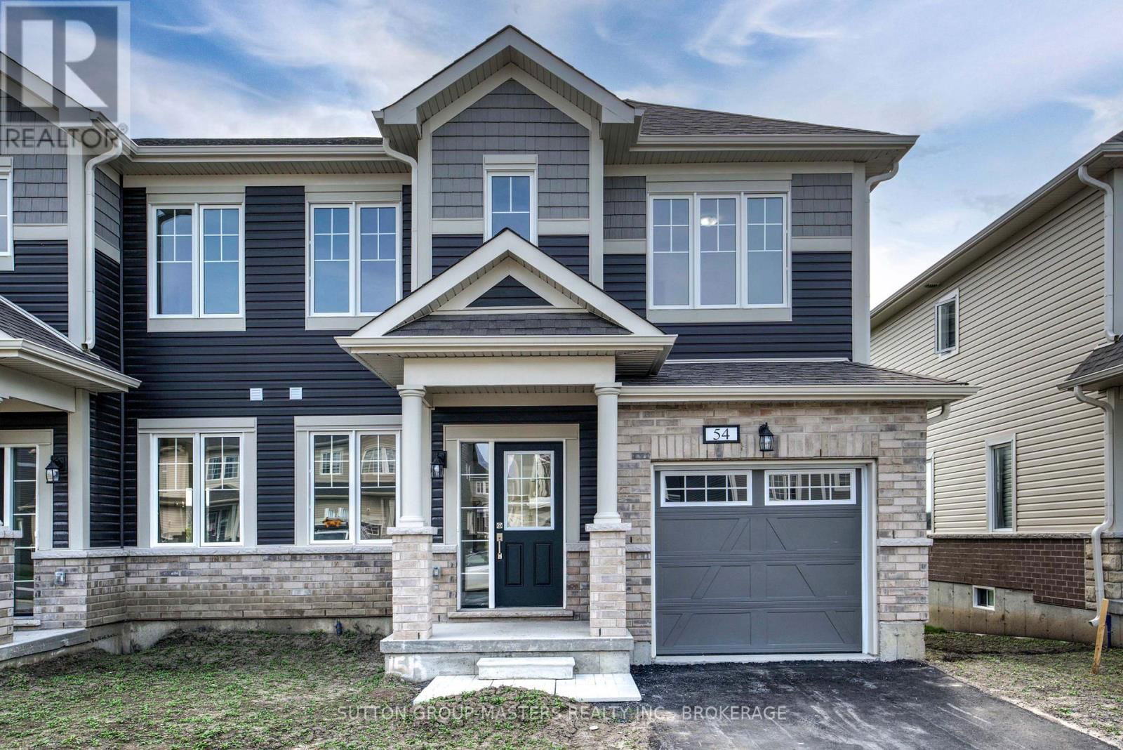 54 GOLF LINKS DRIVE Image 1